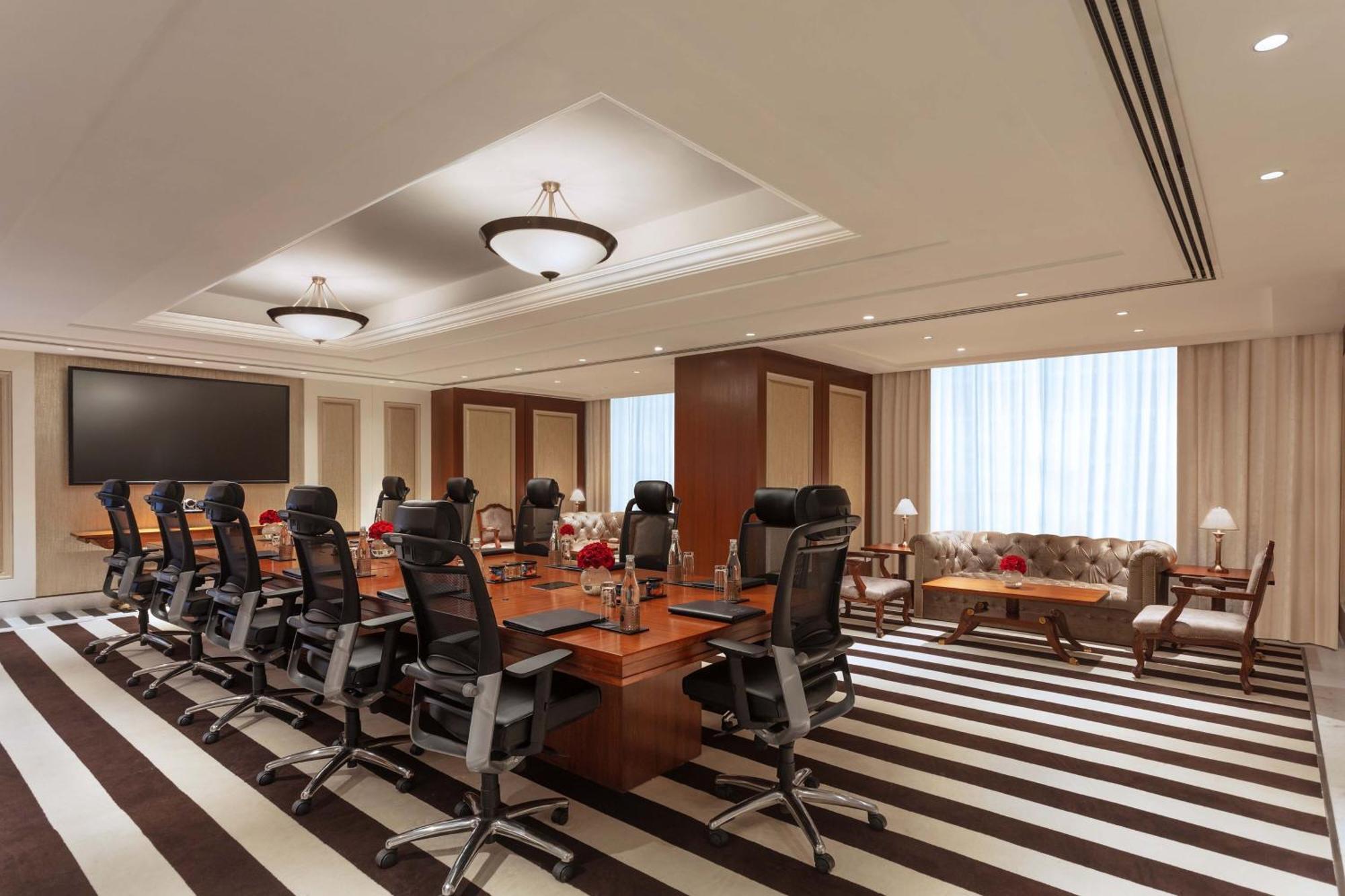 Itc Narmada, A Luxury Collection Hotel, Ahmedabad Exterior photo
